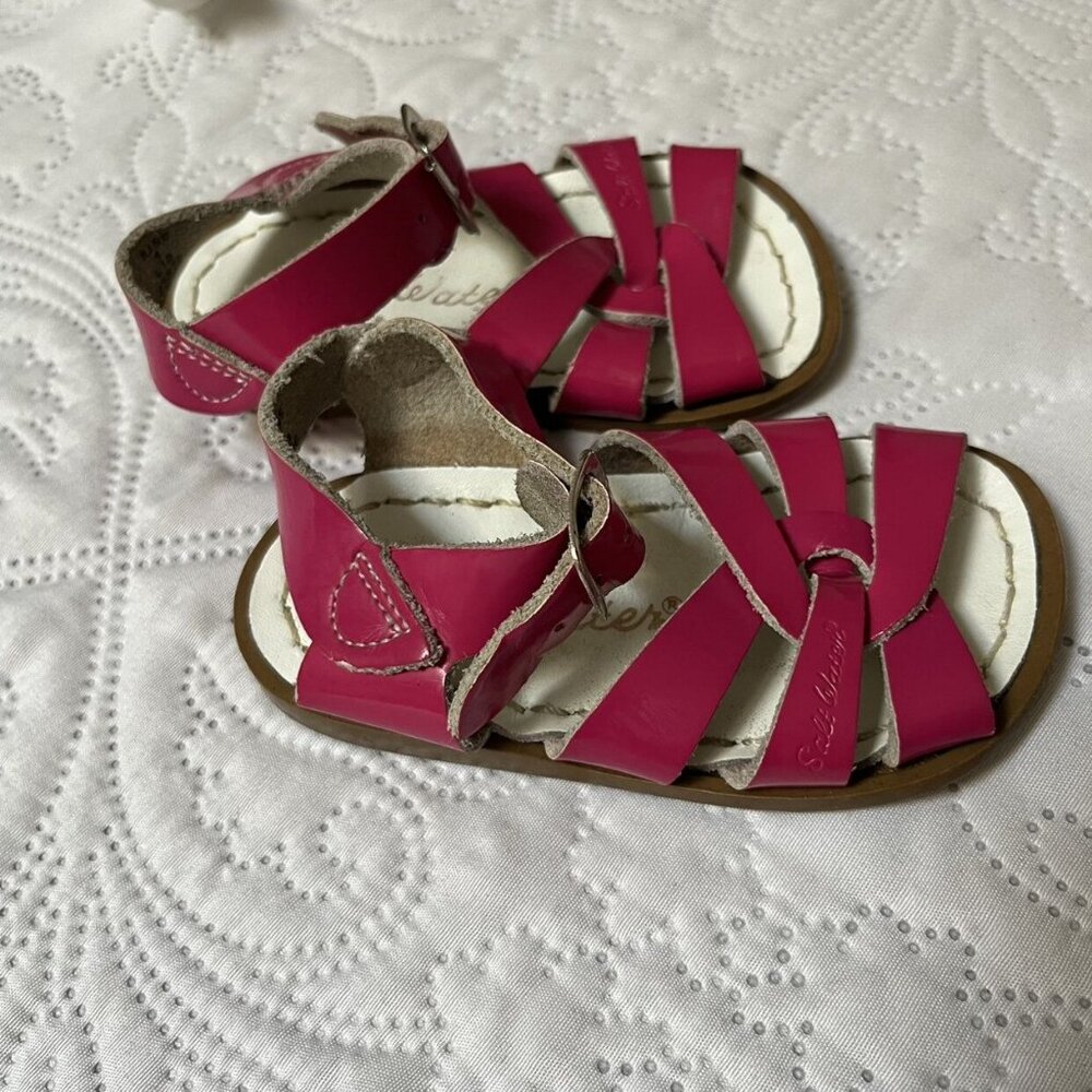 Salt Water Original Solid Pink Sandals Size 4 - Picture 8 of 9